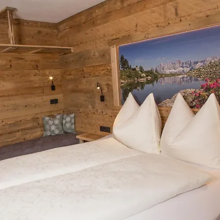 Eben * Эбен (Понгау)